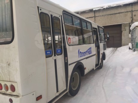 Попутчик распродает автобусы Автобус маршрута №2. Усть-Илимск